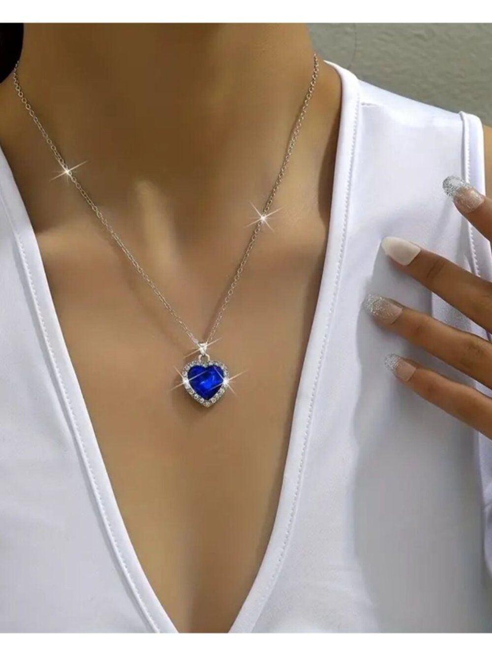 Heart Pendant Necklace - Elegant Rhinestone Gift